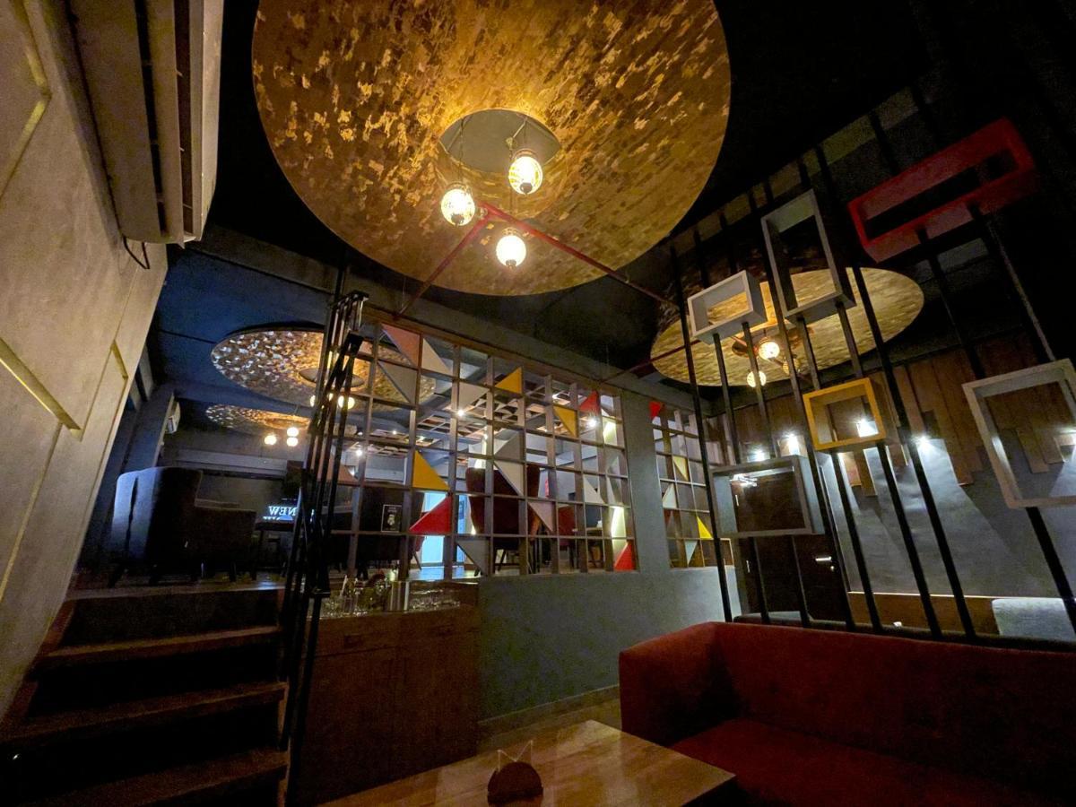 Hotel Yamuna Adur Eksteriør billede